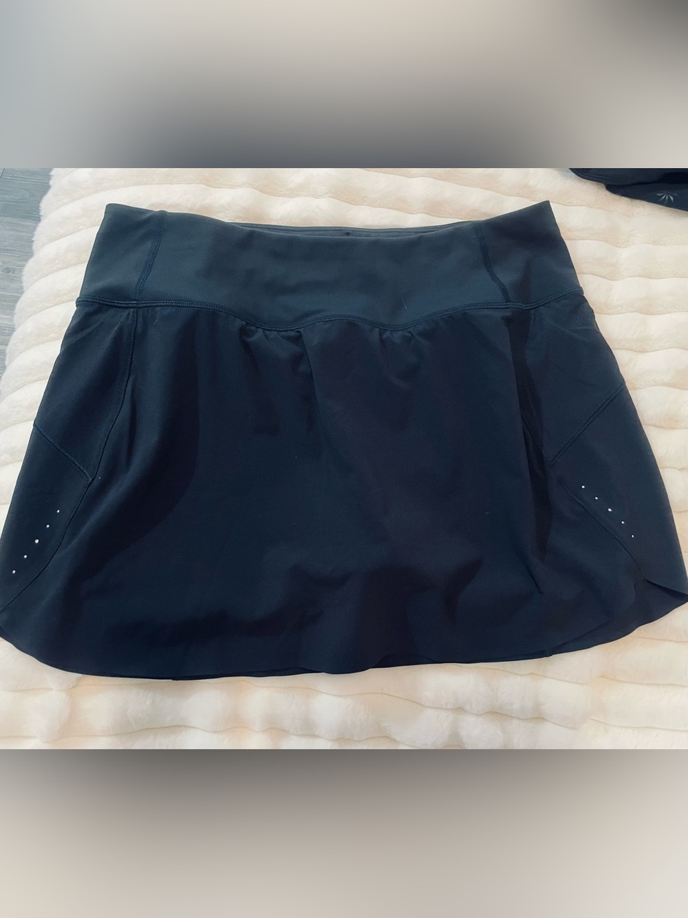 Athleta Black Athletic Run With It 14” Skort
